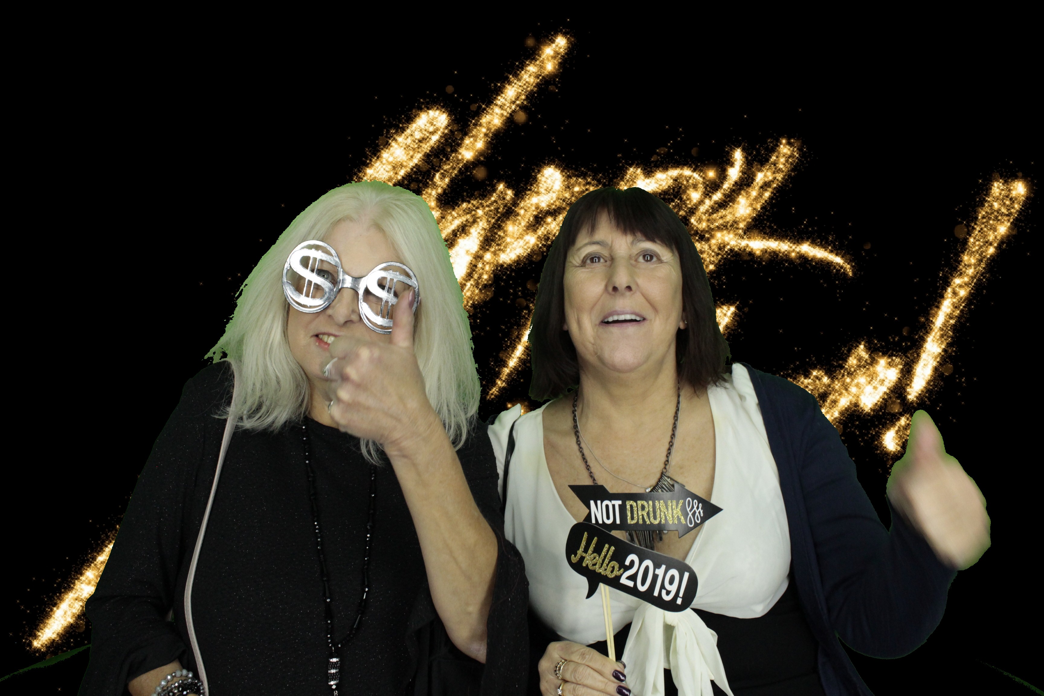 New Years Eve Party Silvermere | View more photos from the event at gallery.myphotoboothexperience.co.uk/u/MyPhotoBoothExperienceLtd/New-Years-Eve-Party-Silvermere